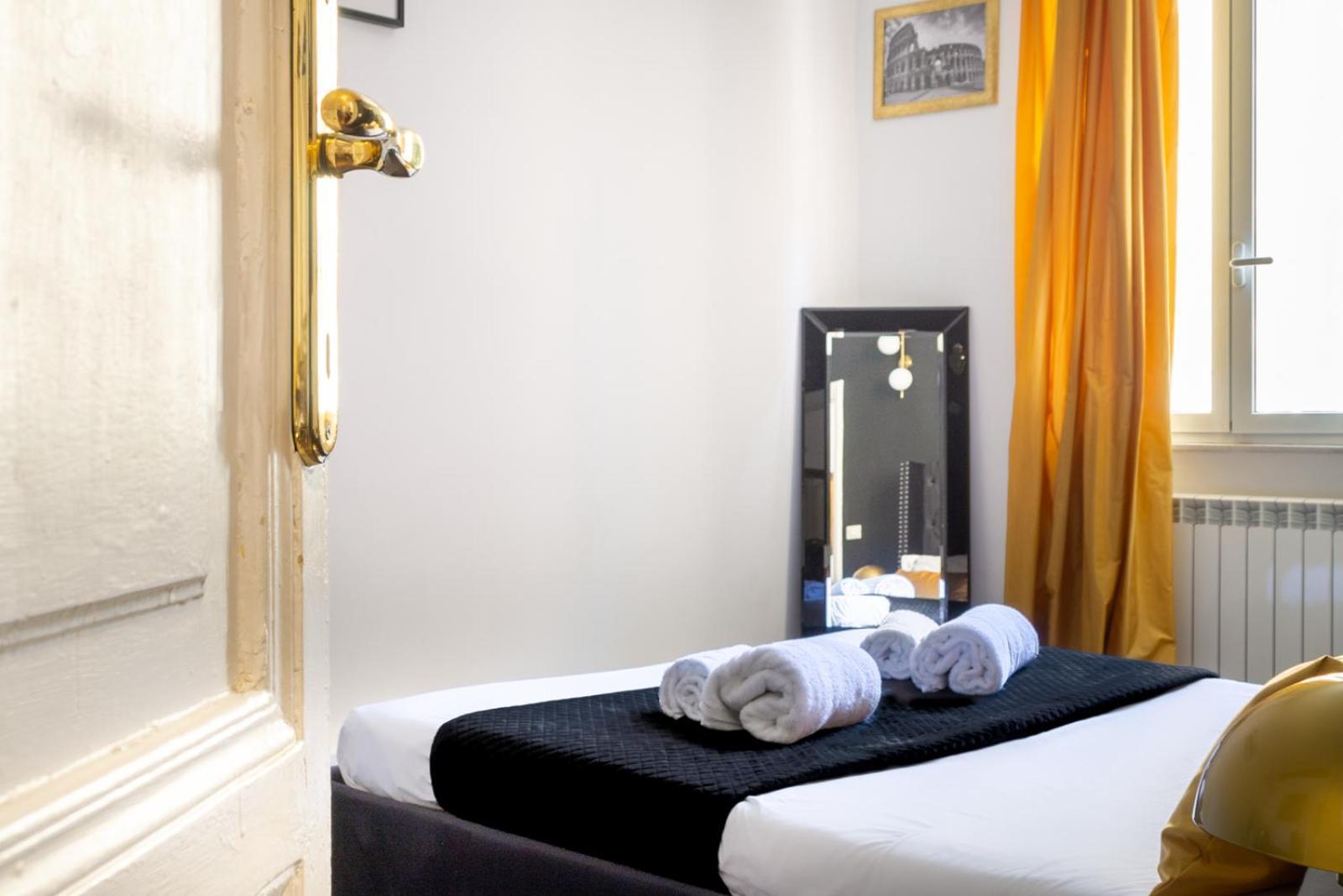 Tp Apartment Luxury San Giovanni Roma Exterior foto